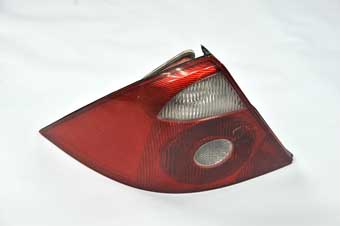 PROBE ÇIKMA YEDEK PARÇA FORD CIKMA YEDEK MONDEO 2 SOL ARKA STOP